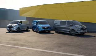 AA начинает использовать фургоны Transit Custom, а Ford F-Serias занимает первое место по кол-ву регистраций в США