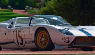 Ford GT Prototype Roadster 1965 года будет продан на аукционе