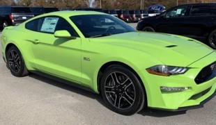 Ford Mustang GT 2020 года выпуска на 700 лошадиных сил за 40 000 долларов