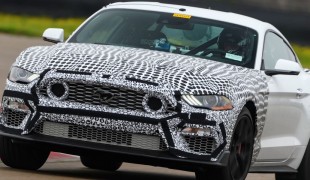 Ford Mustang Mach 1 2021 года