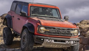 Ford Bronco Tube Doors недоступны для Raptor