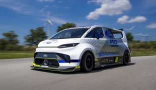 Ford Pro Electric SuperVan