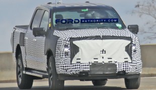 Название электрического пикапа Ford F-150 2023 года