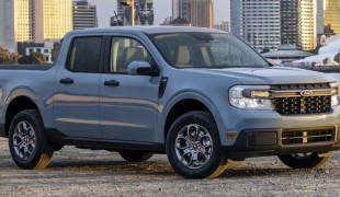 Гибридный Ford Maverick 2022 года без полного привода
