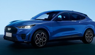 В Китае будут специализированные магазины Mustang Mach-E