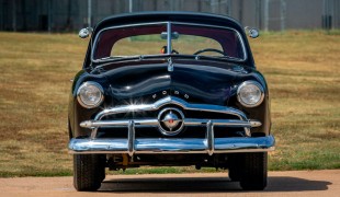 Ford Custom 1949 года на аукционе