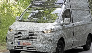 Шпионские снимки Ford Transit Custom