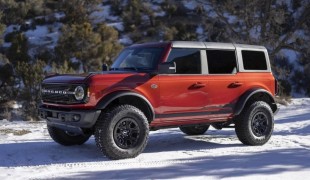 Комплектации Ford Bonco станут более доступными, также он был замечен в Италии вместе с Ranger Raptor