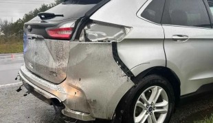 Ford Ranger - самый продаваемый пикап в Великобритании , а Ford Edge выстоял после удара молнии