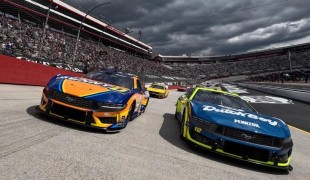 Гонщики Nascar Ford комментируют самую длинную гонку серии Cup