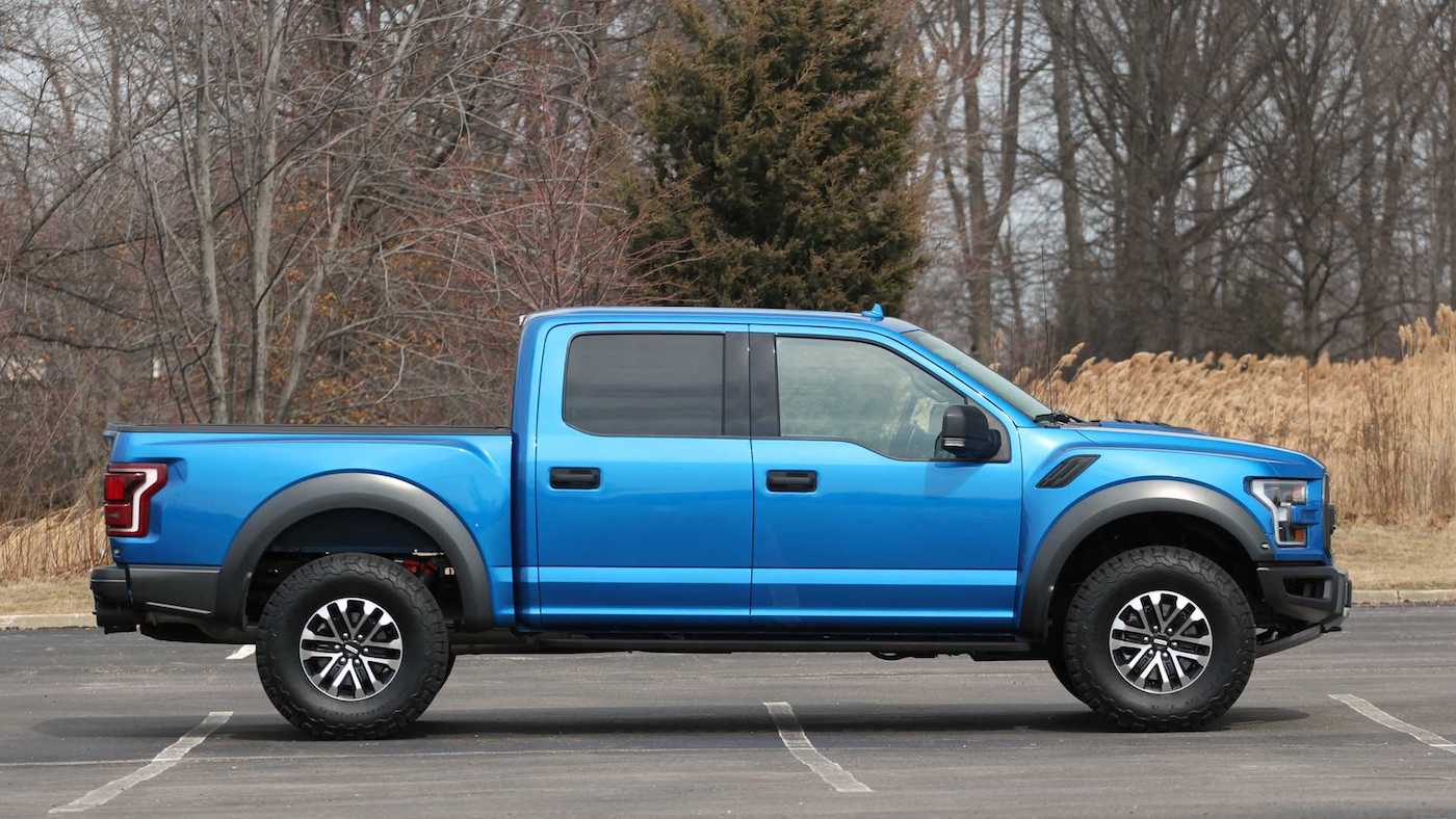 Ford F-150 Raptor с мотором Hellcat-Rivaling V8 фото 2 - превью