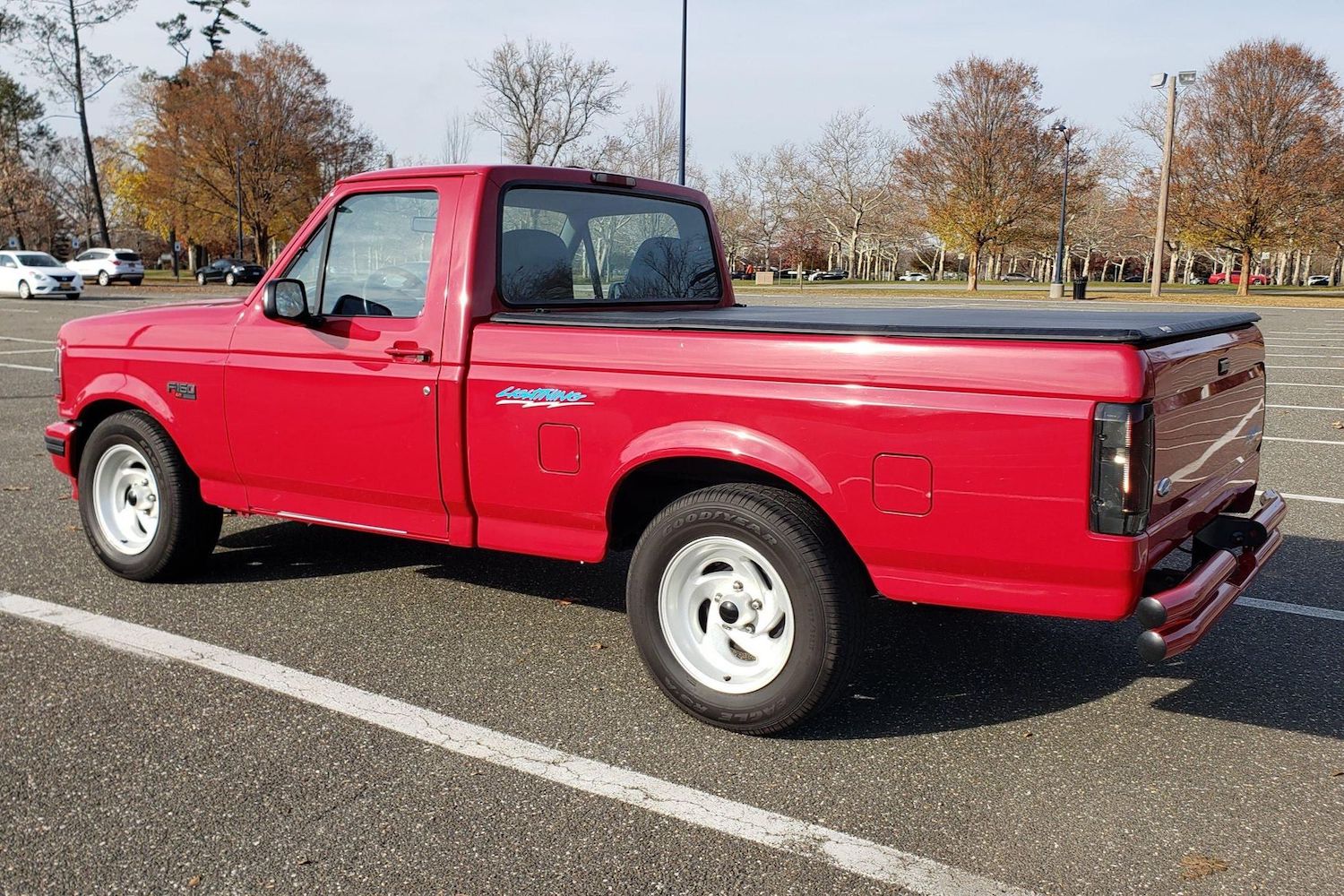 Ford F-150 SVT 1994 года выпуска на аукционе фото 3 - превью