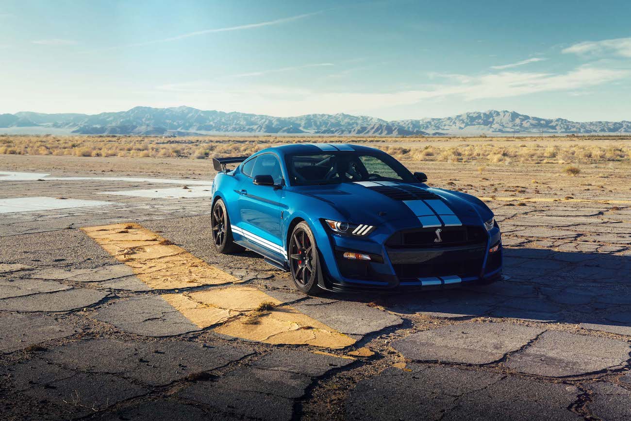 2020 Ford Mustang Shelby GT500 # 001 будет продан с молотка фото 2 - превью