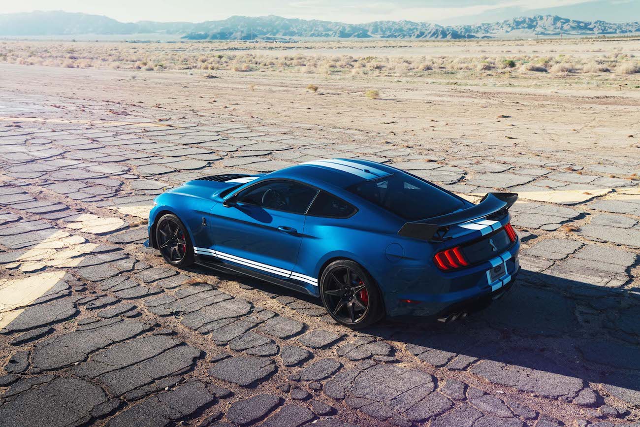 2020 Ford Mustang Shelby GT500 # 001 будет продан с молотка фото 4 - превью
