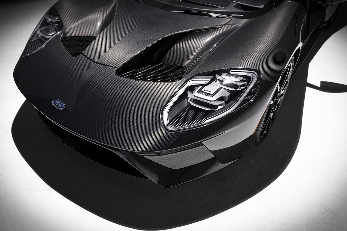 Каким будет Ford GT 2020 года фото 3 - превью