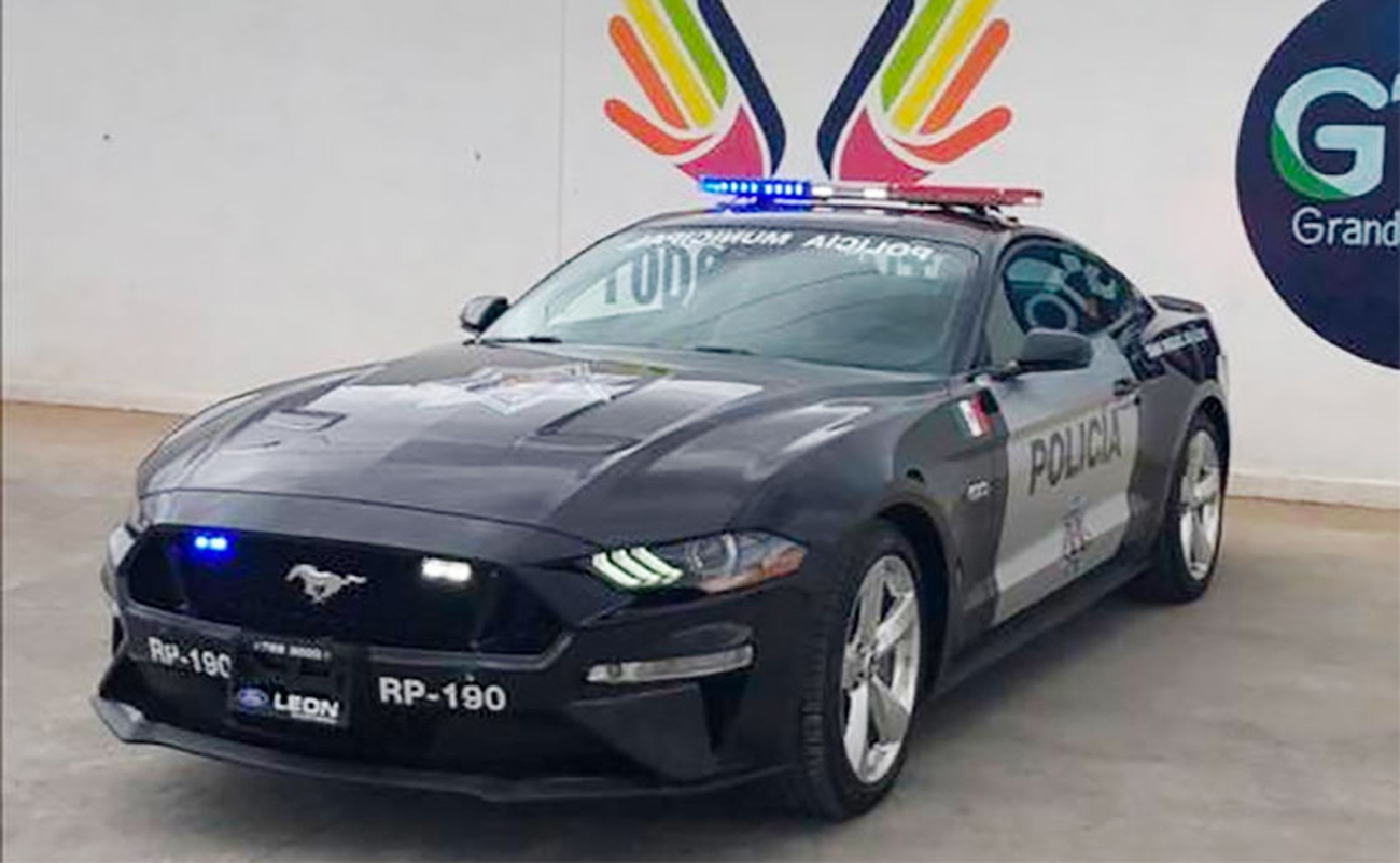 Новый полицейский Ford Mustang будет в Австралии фото 3 - превью