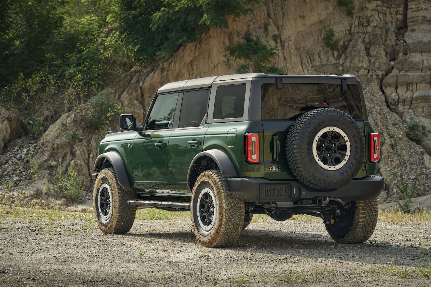 Ford Bronco Heritage Edition 2022 года фото 2 - превью