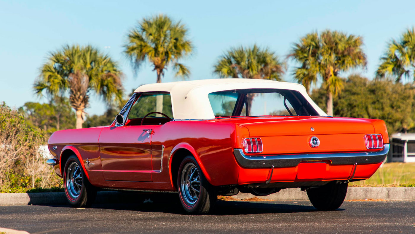 Кабриолет Ford Mustang K-Code 1965 года на аукционе фото 2 - превью