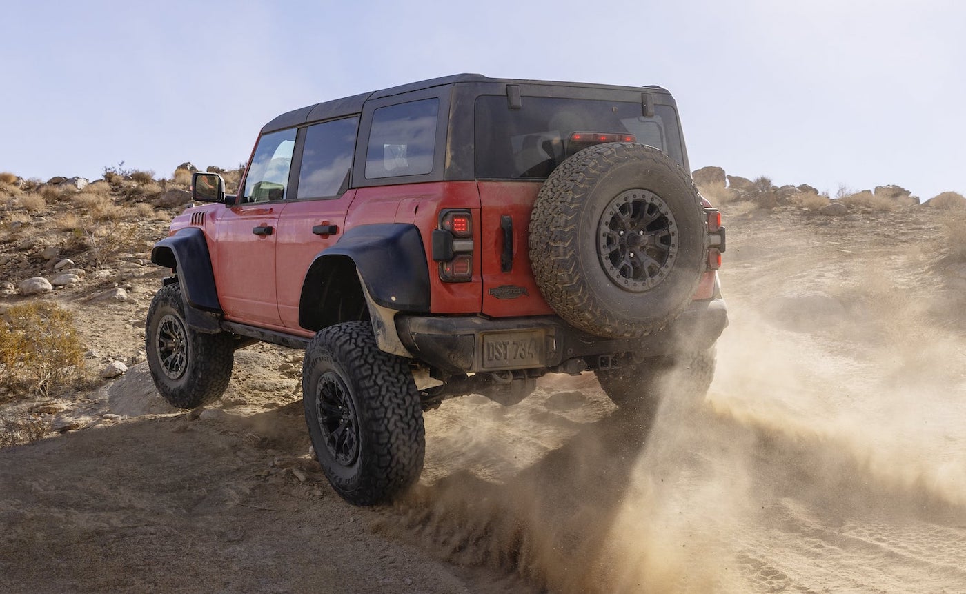 Данные о Ford Bronco Everglade 2022 года фото 3 - превью