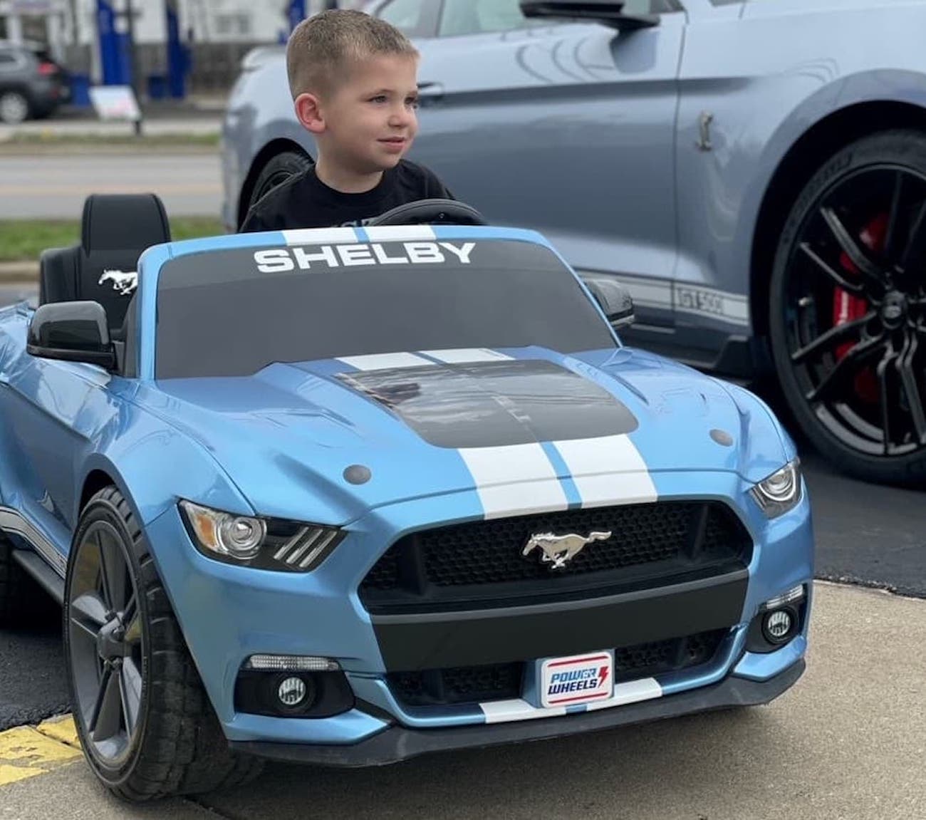 Mustang Shelby GT500 для ребенка фото 1 - превью