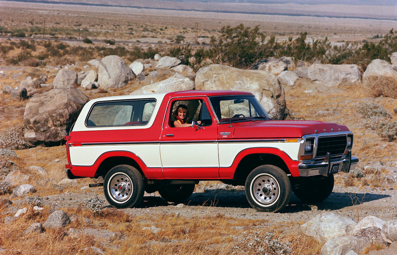 Винтажные ценности Ford Bronco растут фото 1 - превью