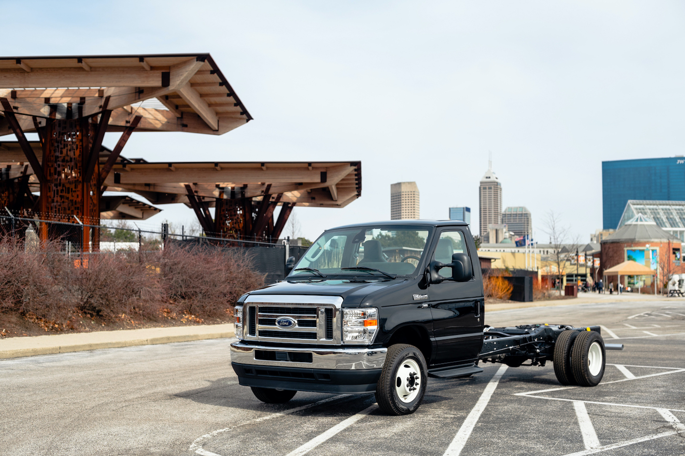 Даты производства Ford E-Series 2024 года фото 2 - превью