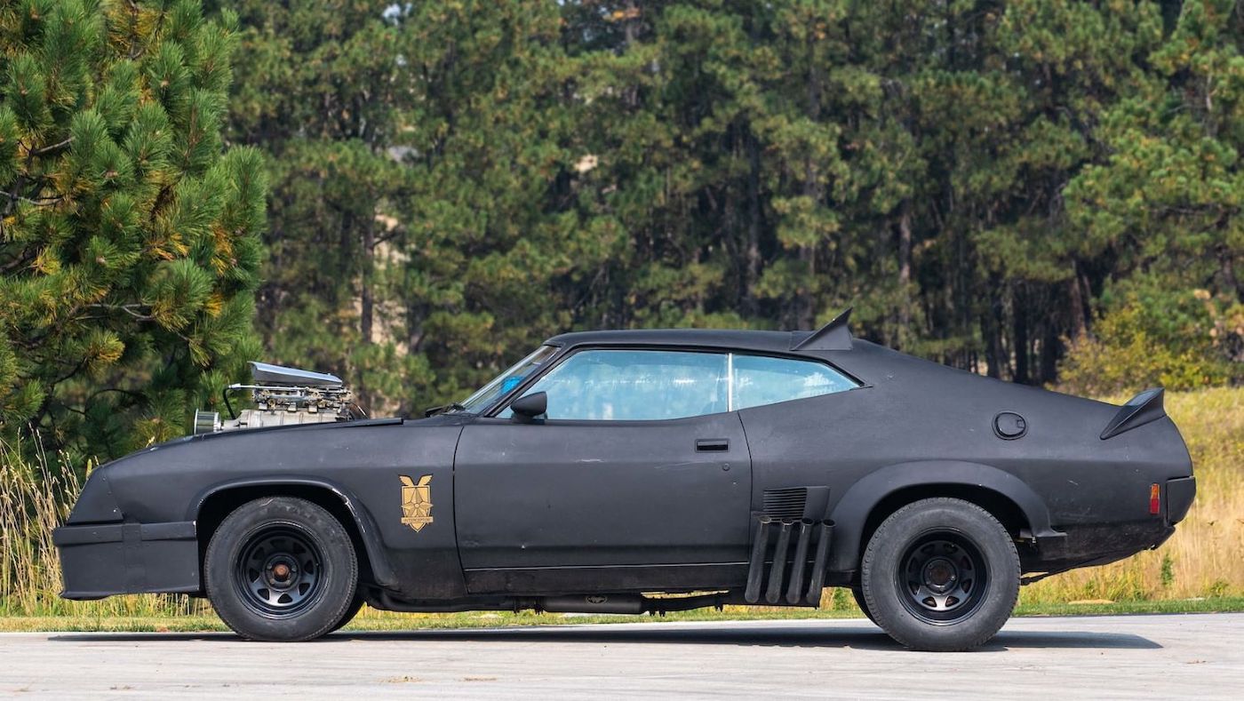 Реплика Ford Falcon XB Interceptor «Безумный Макс» фото 1 - превью