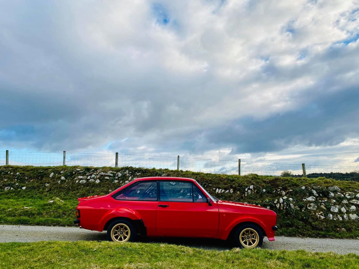 MST Cars создает первый новый Ford MK2 Escort фото 1 - превью