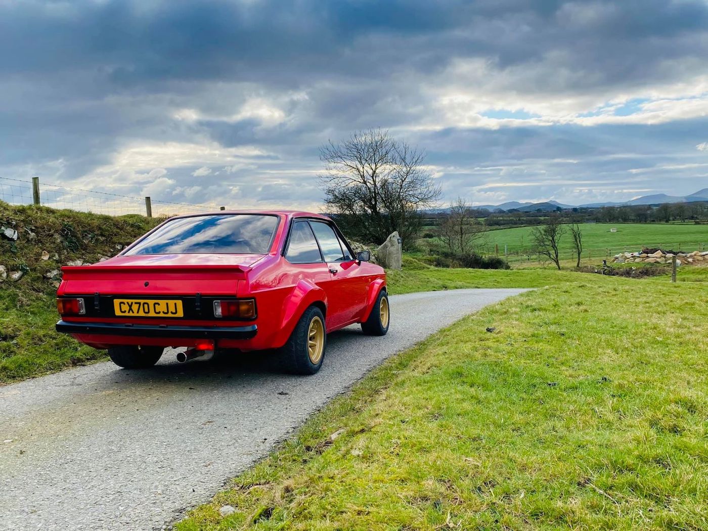 MST Cars создает первый новый Ford MK2 Escort фото 3 - превью