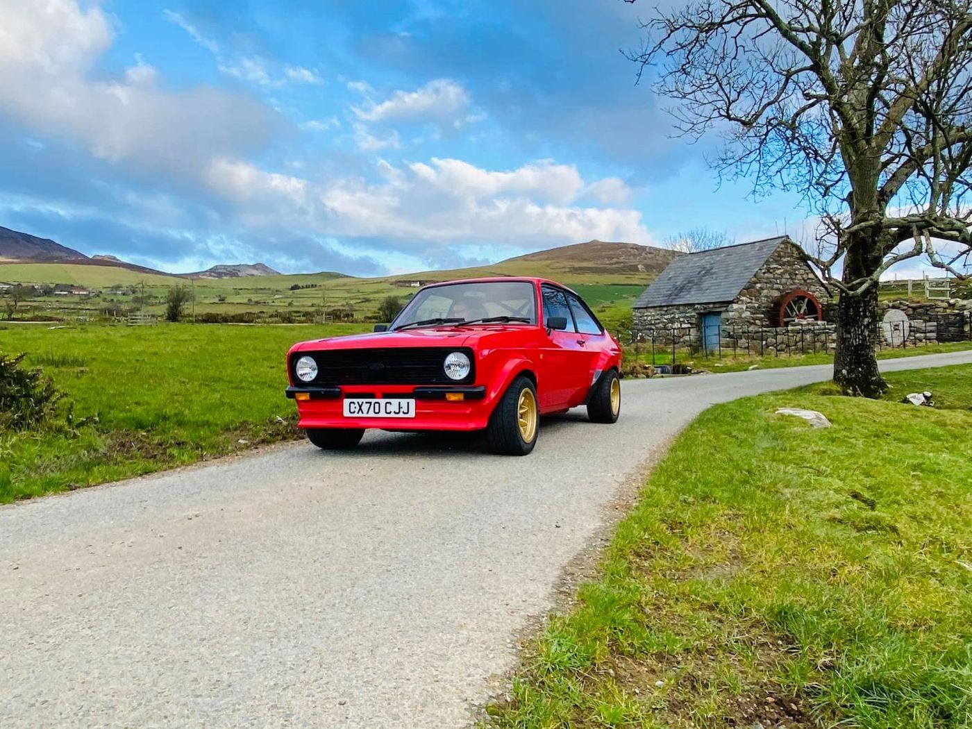 MST Cars создает первый новый Ford MK2 Escort фото 4 - превью