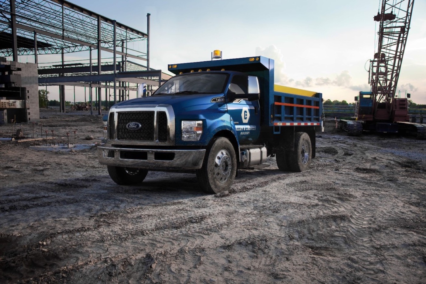 Новые фонари для грузовиков Ford 2022 года фото 1 - превью