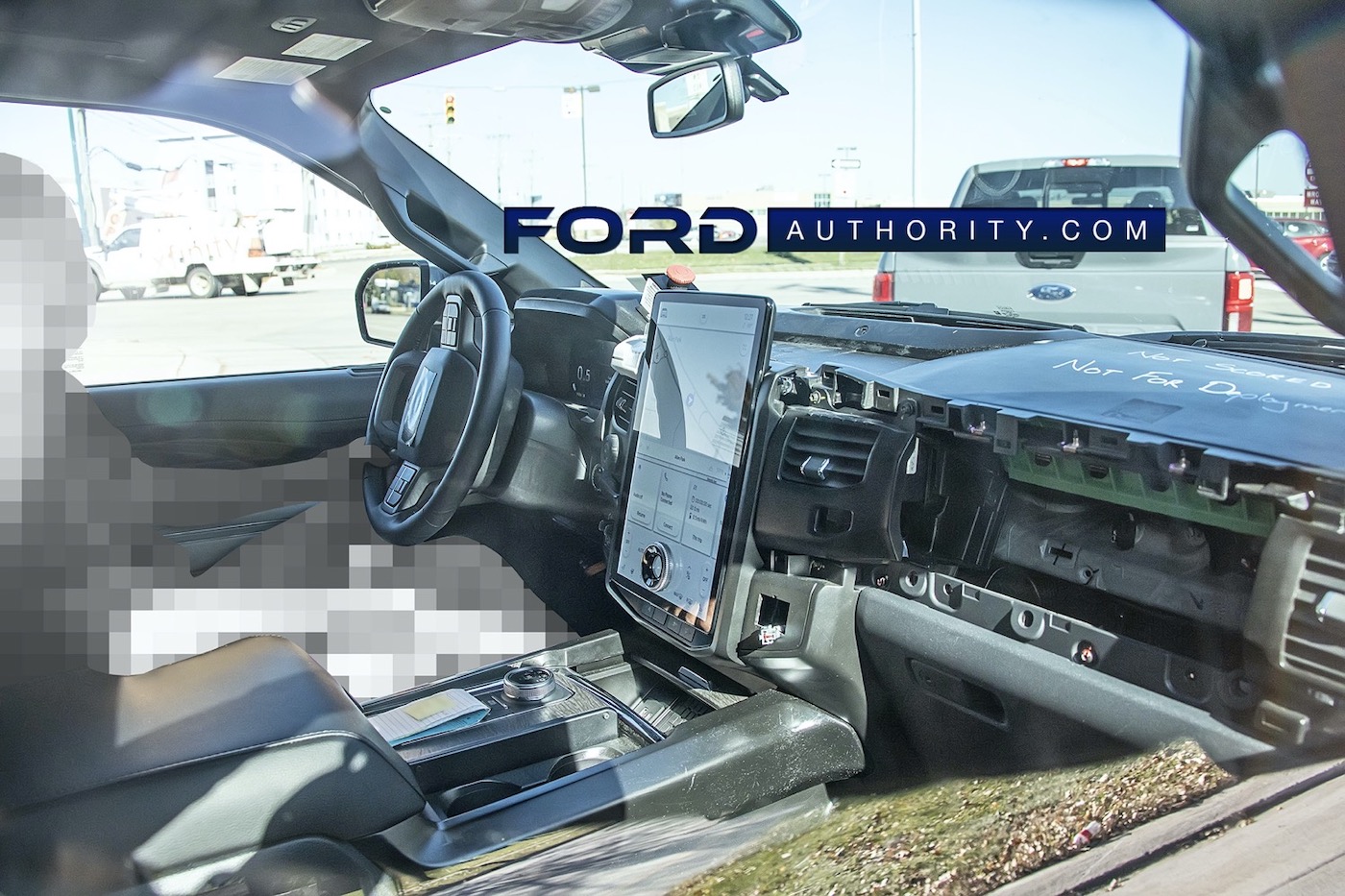 Ford Expedition 2022 года: ожидания обновлений фото 4 - превью