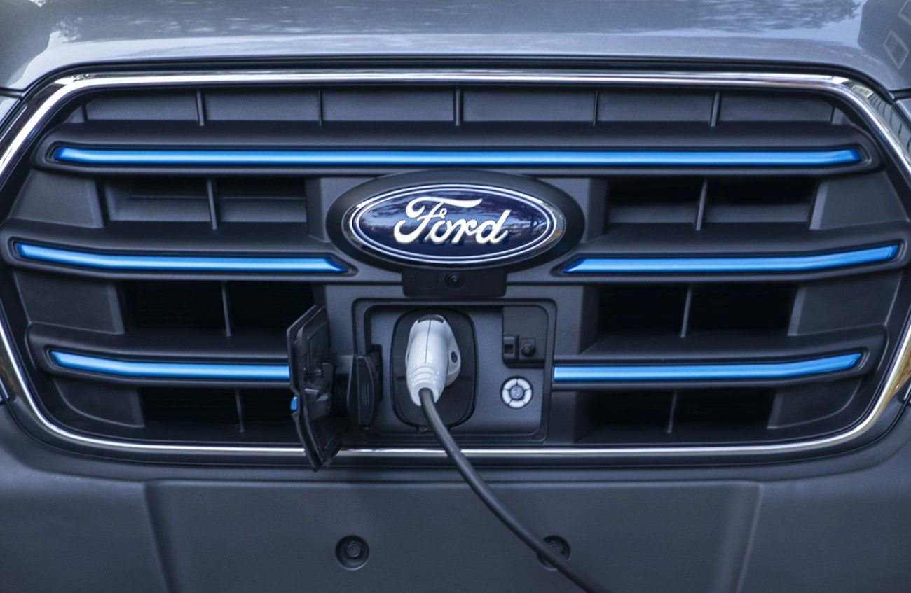 Ford увеличит инвестиции в электромобили фото 1 - превью