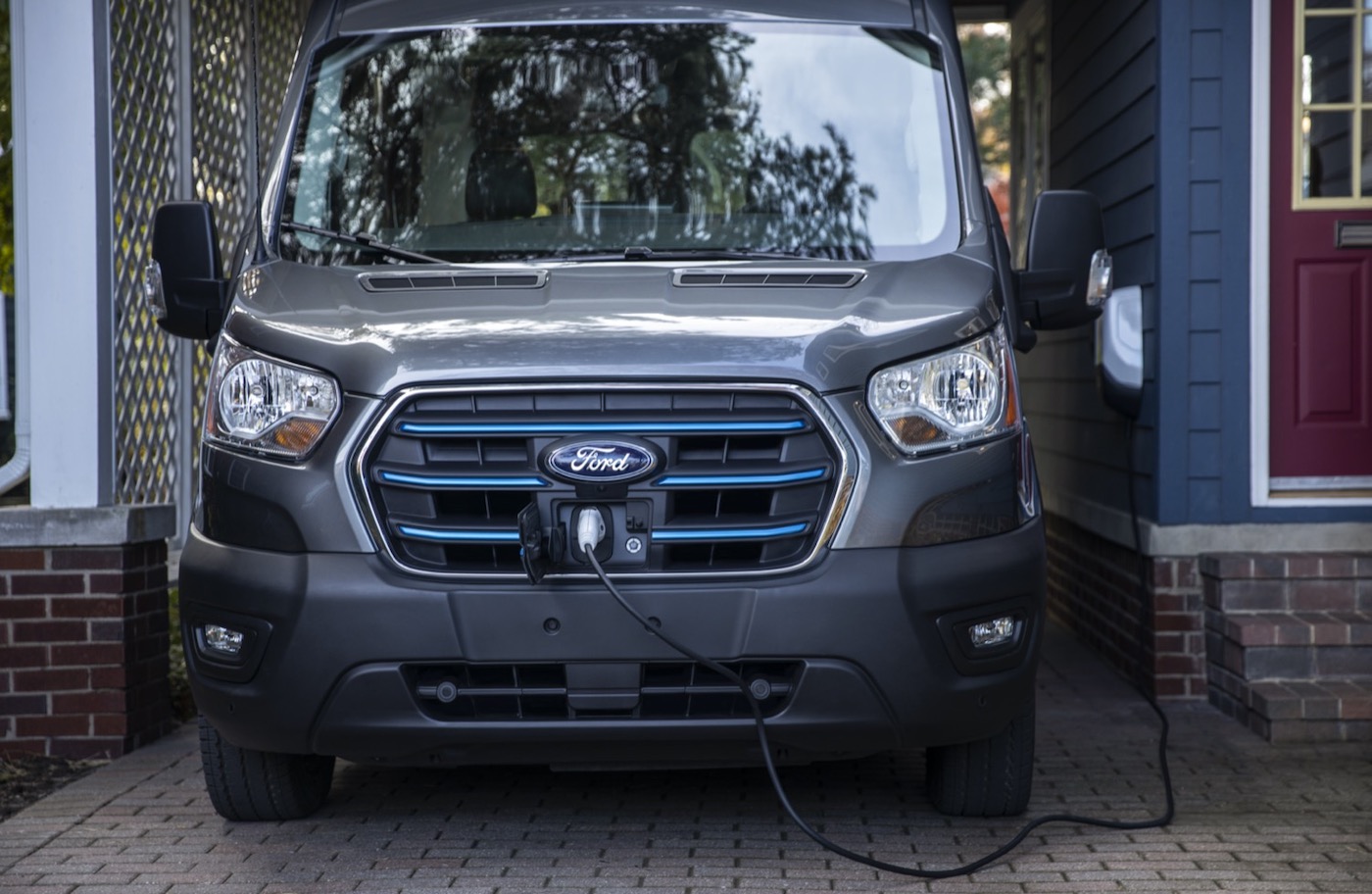 Ford E-Transit 2022 года без багажника фото 1 - превью