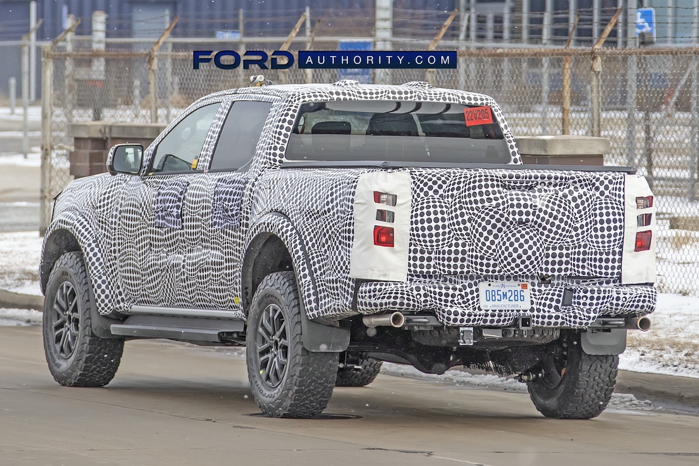 Ford Ranger Raptor с мотором EcoBoost V6 фото 1 - превью
