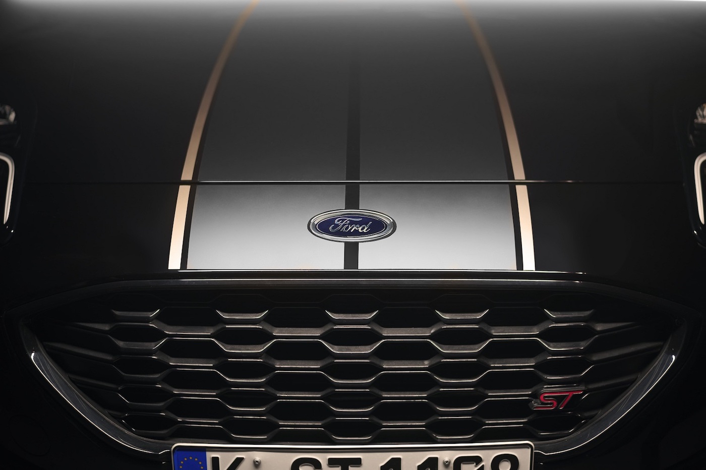 Фанатский Ford Puma ST Gold Edition фото 1 - превью