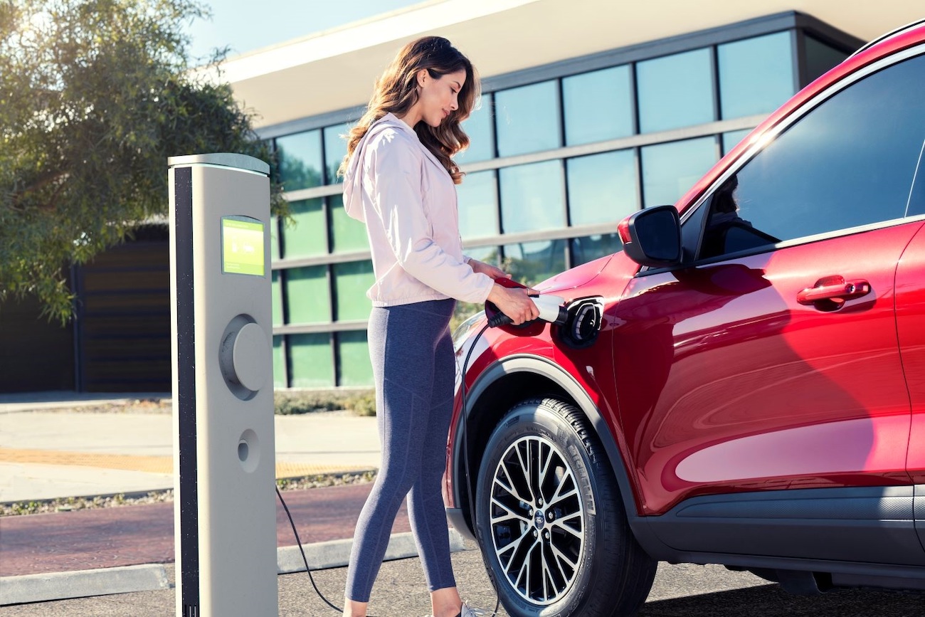 Рост цен на Ford Escape PHEV 2021 года фото 2 - превью
