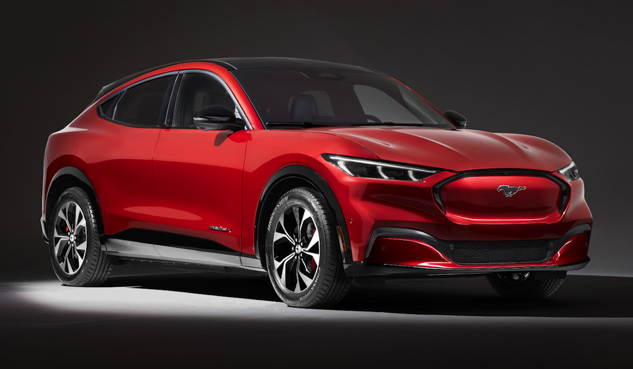 Безопасность задних сидений Ford Mustang Mach-E 2021 фото 3 - превью